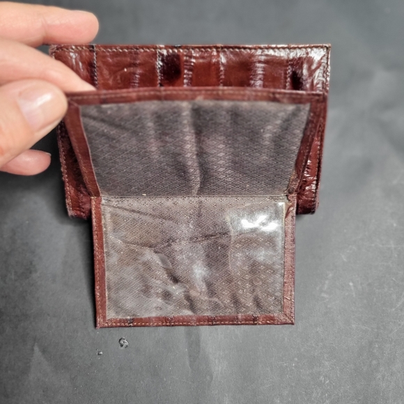Eel Skin Wallet - Picture 7 of 7
